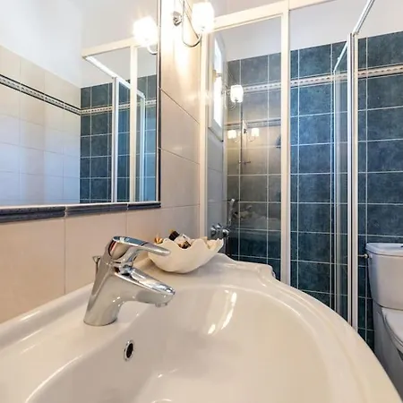 Constamar * Angairiá